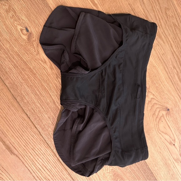 Lululemon Speed Up Short 2.5” - Picture 3 of 4